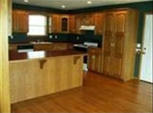 4422 S 170th Rd, Bolivar, MO 65613