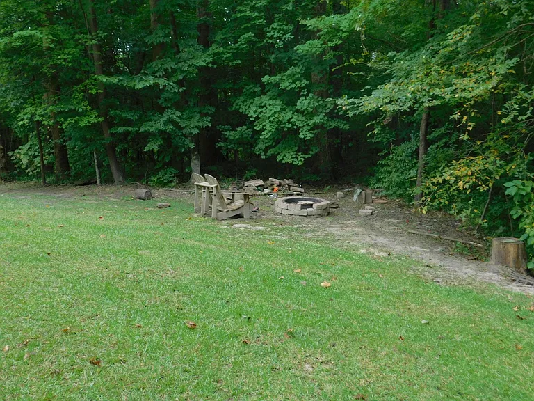 2764 Rivercliff Rd — Photo 13