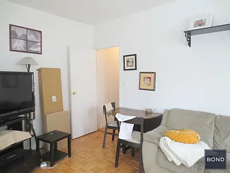 Rented by Bond New York