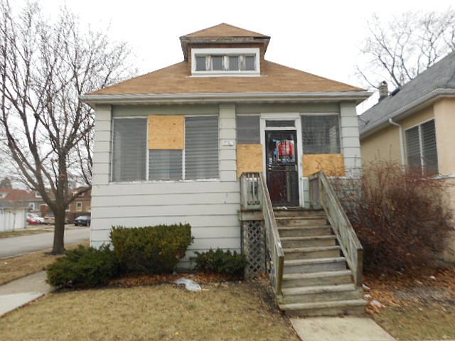1st image of 7158 S Maplewood Ave