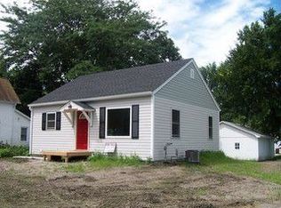 1716 8th St, Nevada, IA 50201