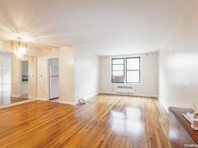 3346 92nd St #2N, Queens, NY, 11372