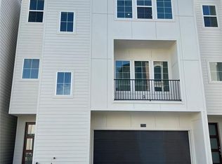 7713 Westside Villas Ln, Houston, TX 77055
