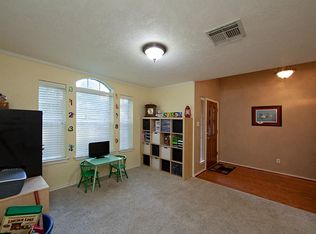 10 Almond Branch Pl, Spring, TX 77382