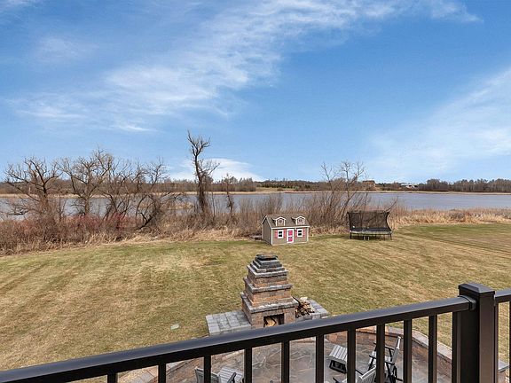 4th image of 225 Alaina Pl NE