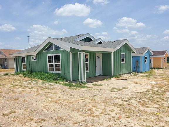 2nd image of 2802 Piedra China St