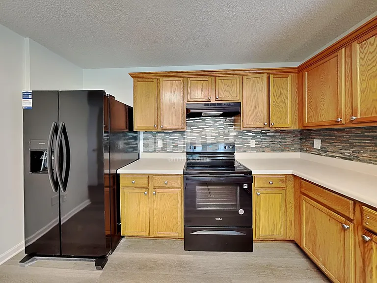 6025 Namozine Ct — Photo 3