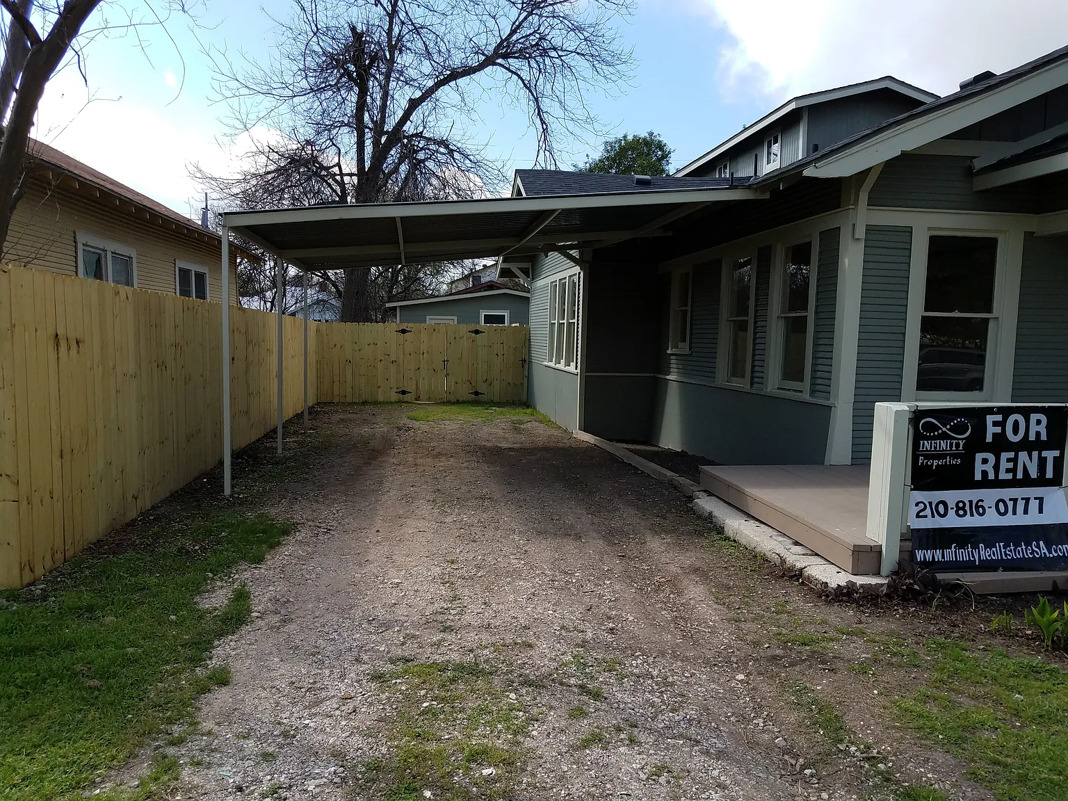 418 E Highland Blvd — Photo 4