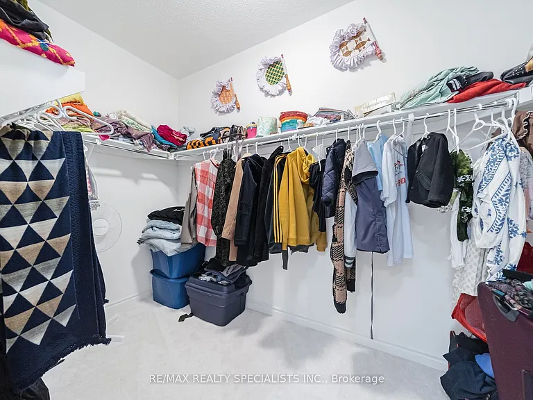 4 Elderberry Way — Photo 32