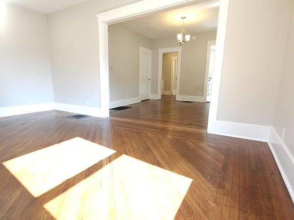 2nd image of 4534 Apulia Rd