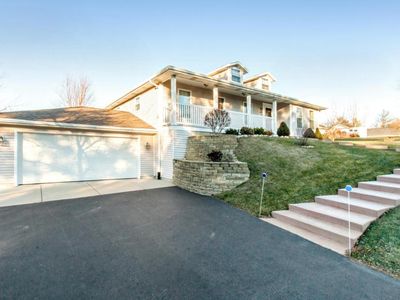 6608 Lakeside Rd, Lake Geneva, WI, 53147
