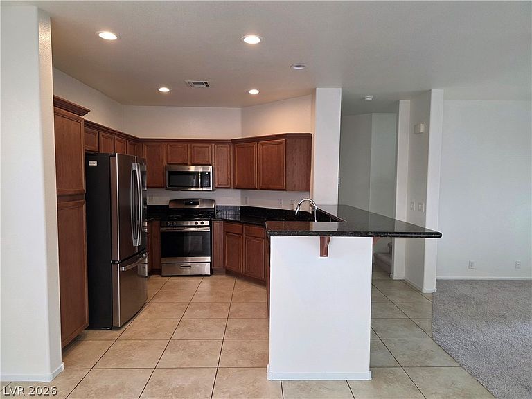 924 Maple Pines Ave, North Las Vegas, NV
