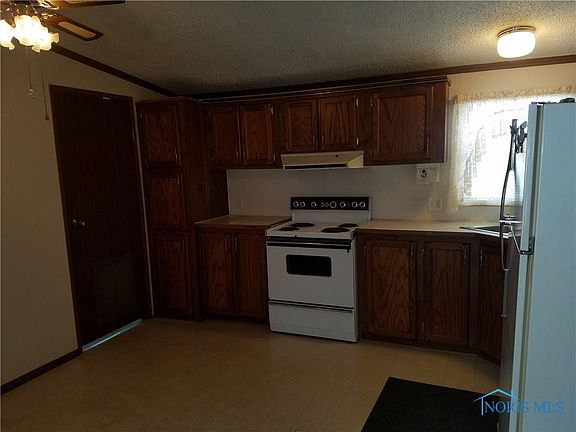 3rd image of 4671 County Road 15.75 #12