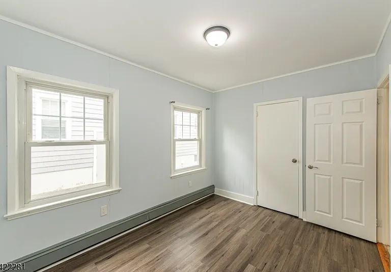 10 Walnut Pkwy — Photo 13