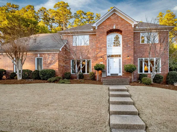 8 Edenfield Cv, Little Rock, AR 72212