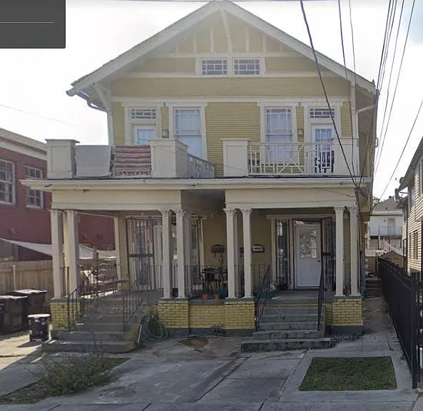 2026 Peniston St — Photo 9