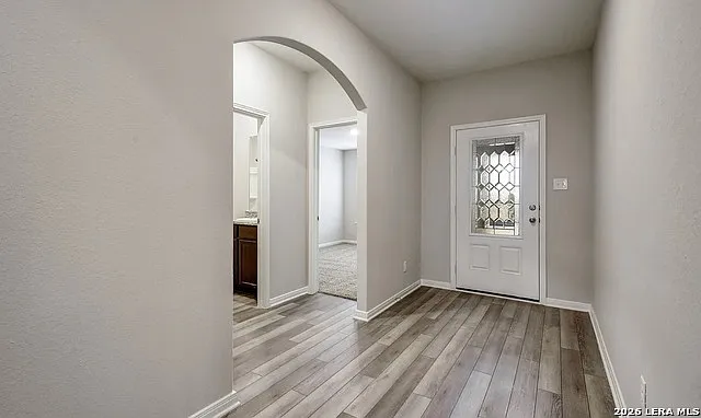 4 bed, 2.0 bath, 1843 sqft, $2,199 — Photo 3