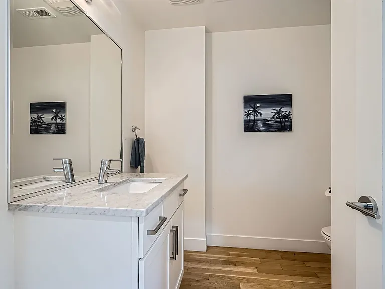 2142 Julian St — Photo 10