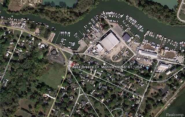 1st image of 7954 Lake Breeze Dr