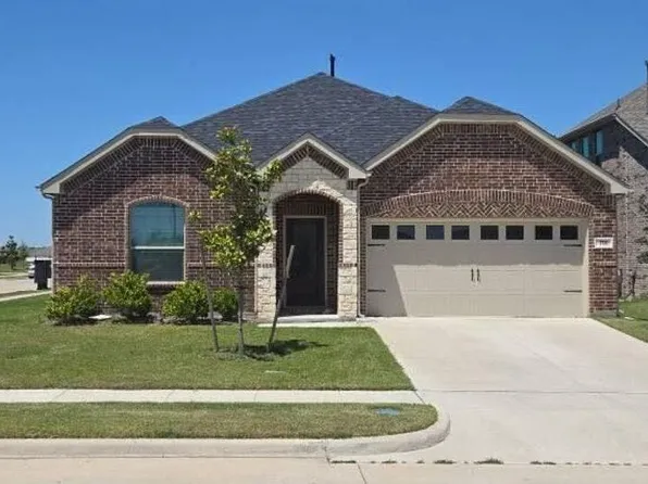 701 Lombard Ln, Forney, TX 75126