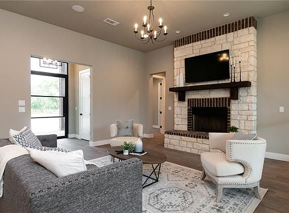 5th image of 516 Oak Point Ct