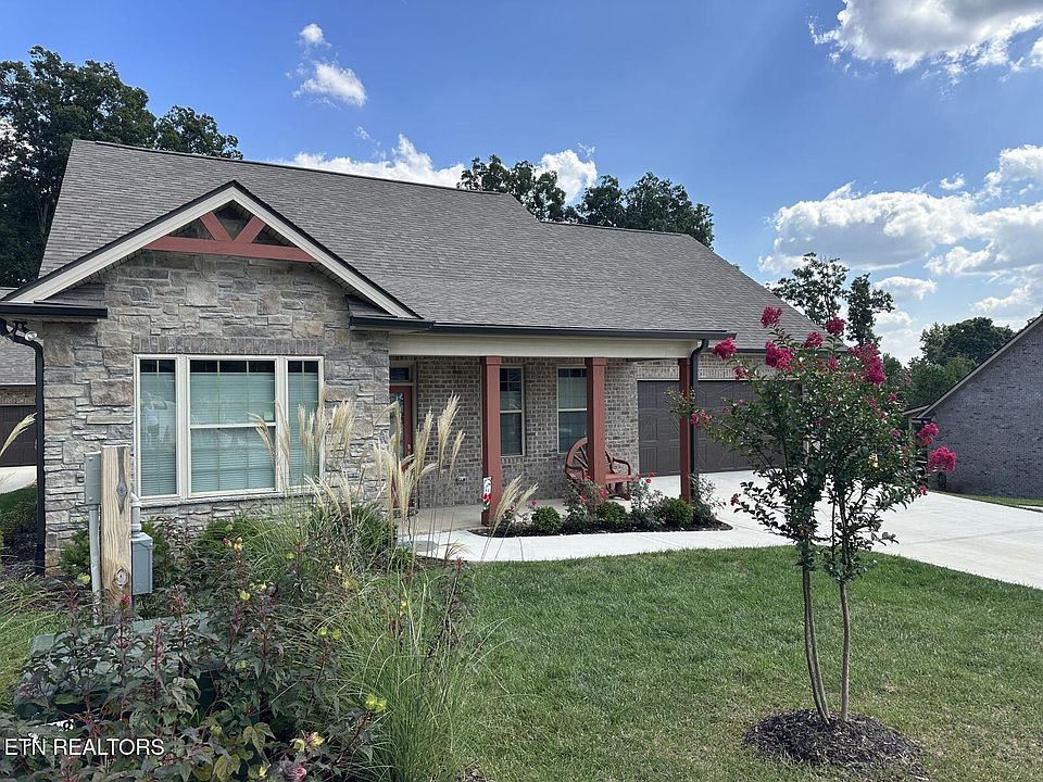 1st image of 1617 Mountain Dr