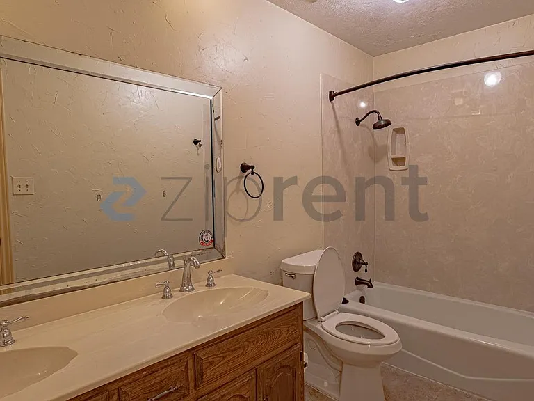 10 Cypress Ct — Photo 18