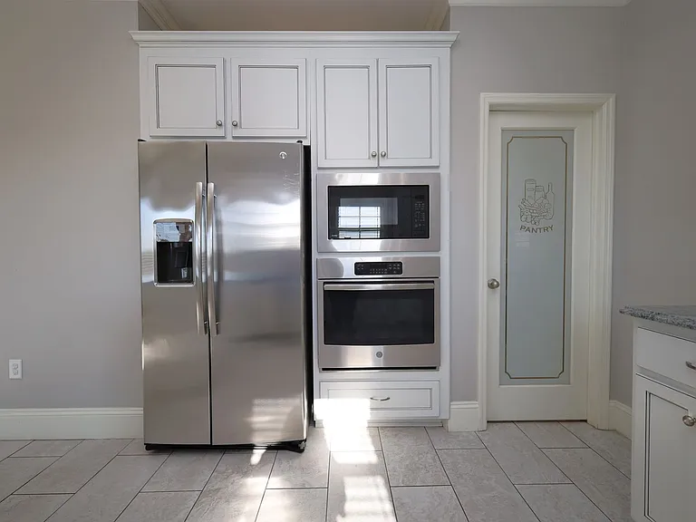 3964 Crusader Ct — Photo 11
