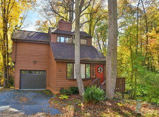 126 N Garden Ct, Fletcher, NC 28732