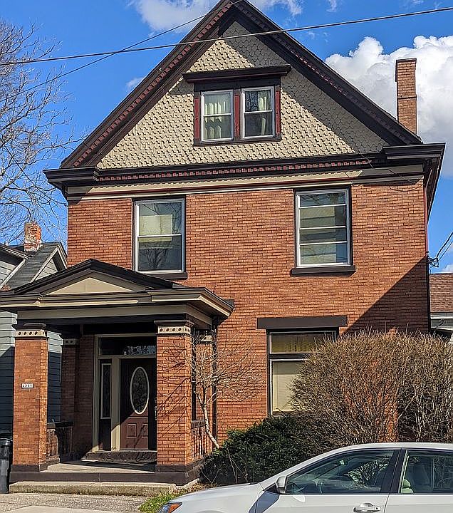1st image of 2348 Fairview Ave