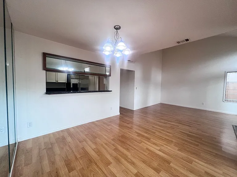 41 Jacklin Cir — Photo 21