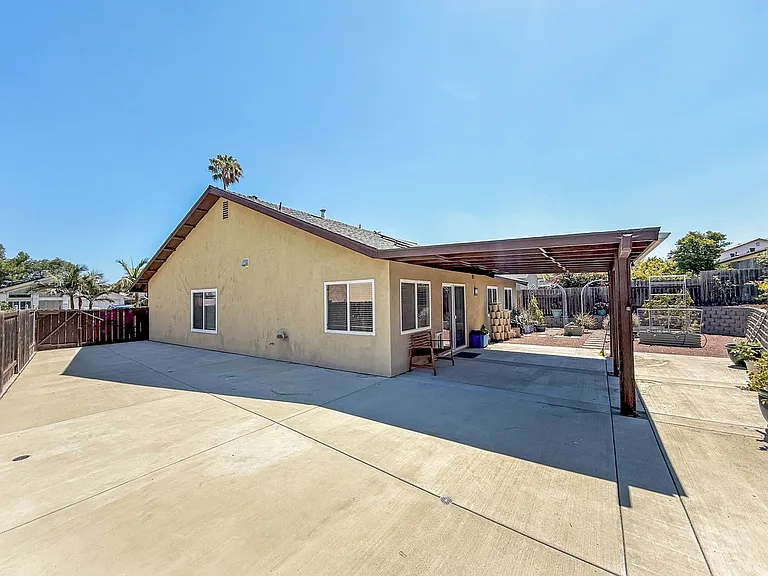 8287 Torero Pl — Photo 18