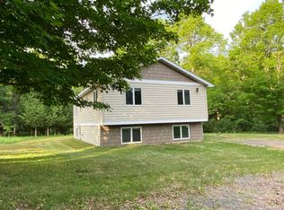 6662 E River Rd, South Range, WI 54874