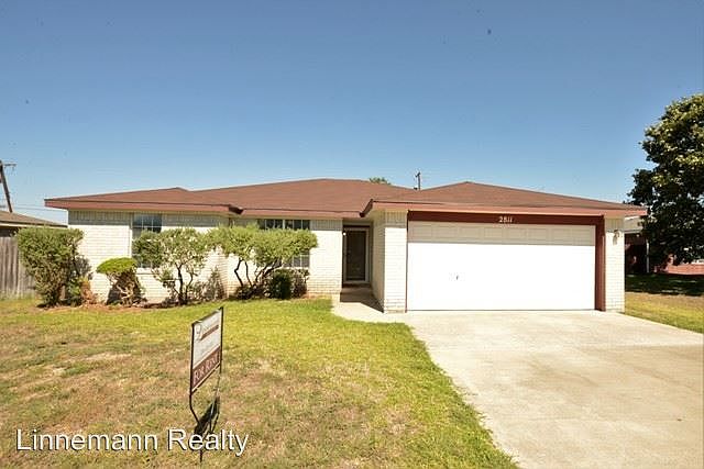 1st image of 2811 Boswell Dr
