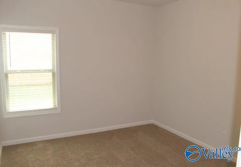 127 Saddle St — Photo 19
