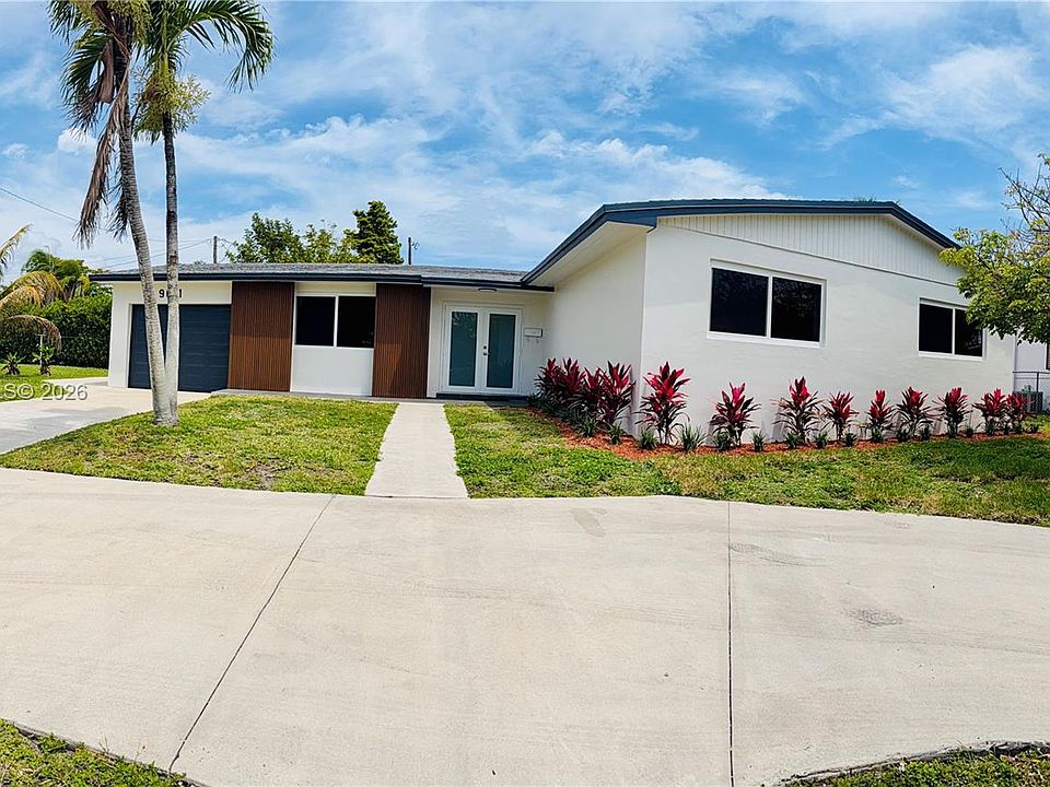 1st image of 9051 SW 200th St