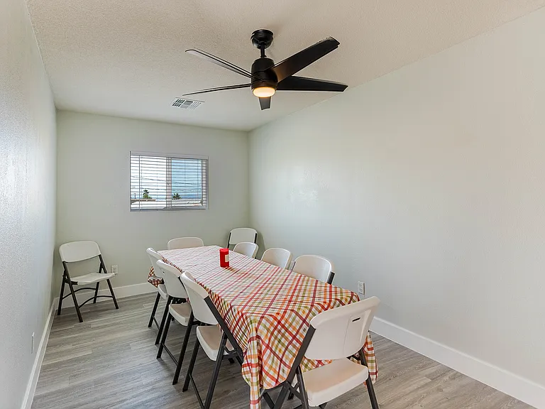 2312 Warbler Ln — Photo 9