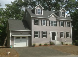 79 Bridle Rd, Billerica, MA 01821