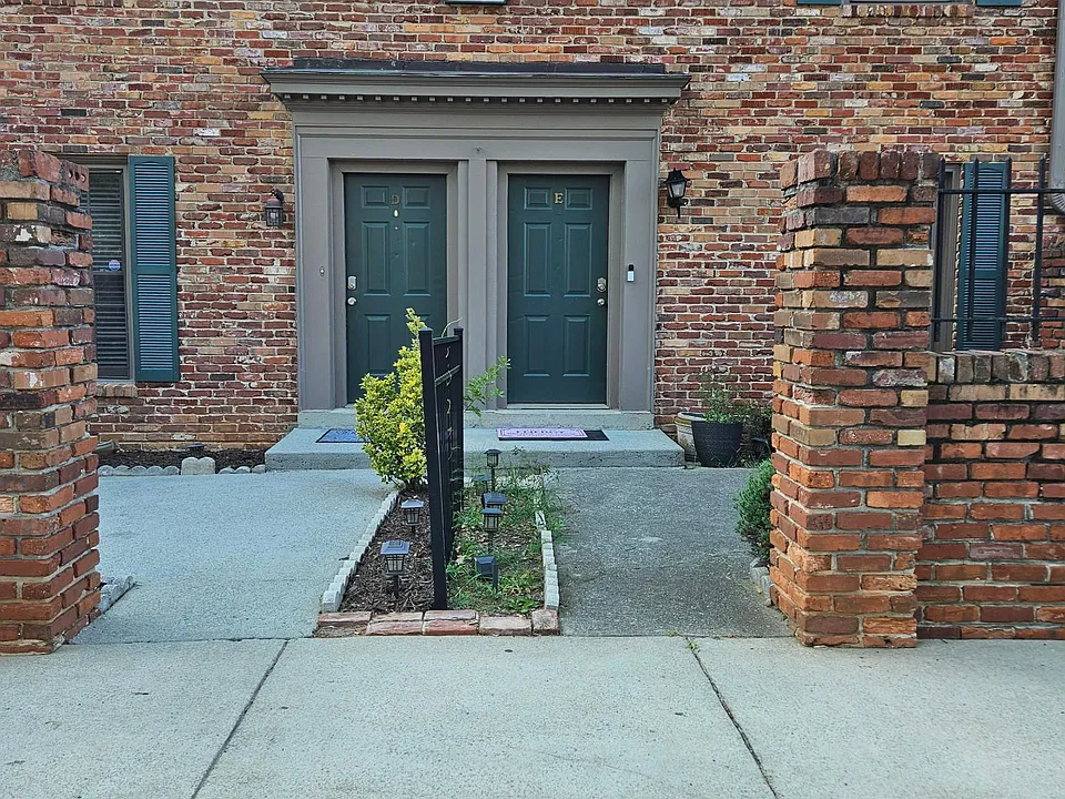 3079 Colonial Way #D