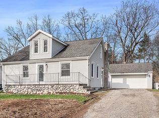 641 Dellwood Dr, Ann Arbor, MI 48103