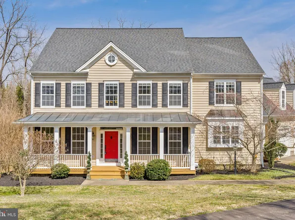 18240 Oak Ridge Dr, Purcellville, VA 20132