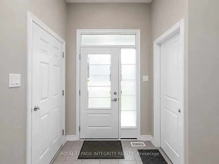 707 Samantha Eastop Ave — Photo 3