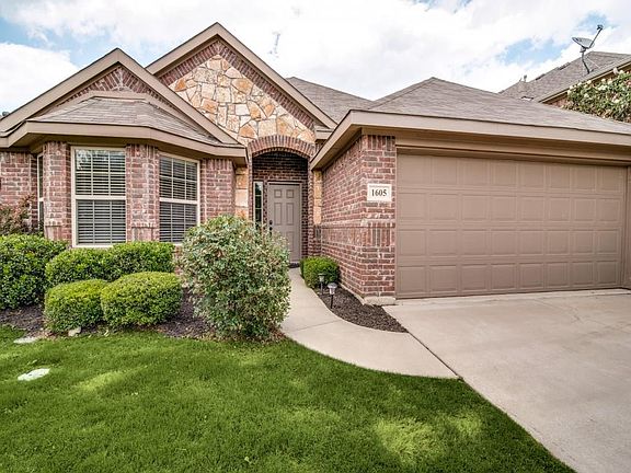 4th image of 1605 Bluebird Dr