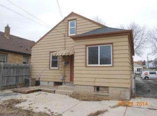 215 W Bolivar Ave, Milwaukee, WI 53207