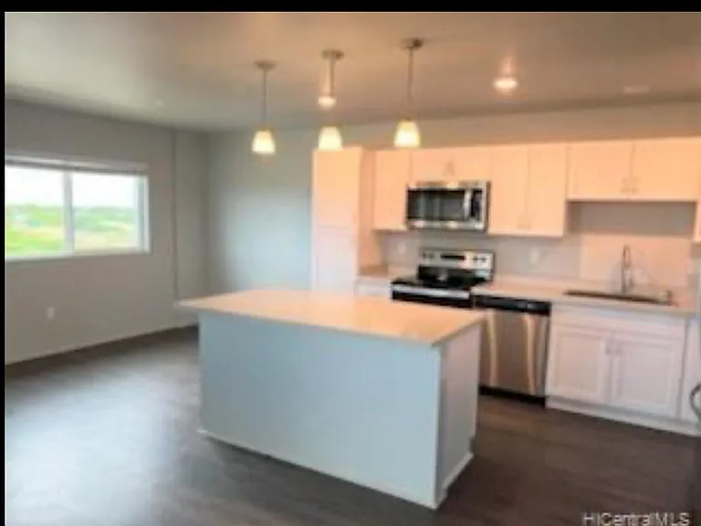 91-3475 Nana Hope St #704 — Photo 1