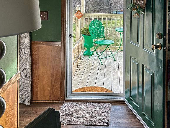 2nd image of 639 Bailey Bridge Rd