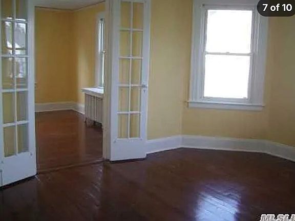 4th image of 24 W End Ave