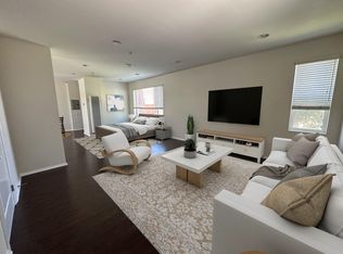 8732 Reading Ave APT H, Los Angeles, CA 90045