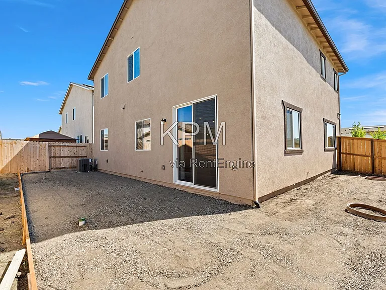 10925 Admiral Cove Way #1 — Photo 39