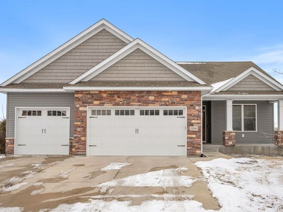 12940 Breckenridge Ln, Rogers, MN 55374